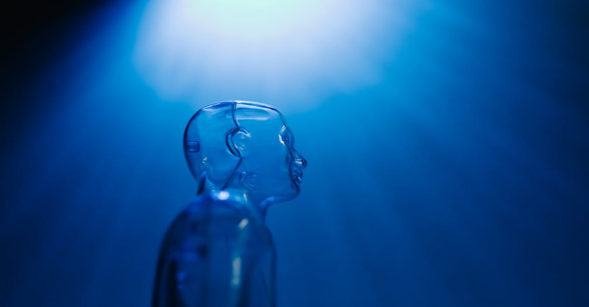 Precise search even with low-quality images