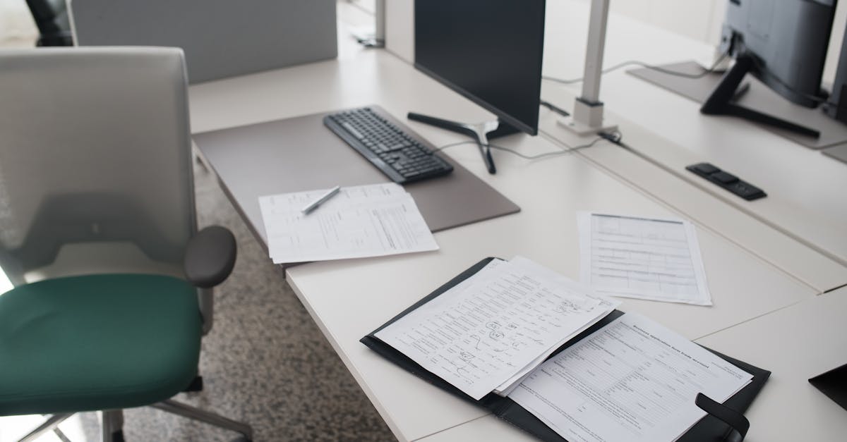 अपने डेटा को आसानी से व्यवस्थित, संग्रहीत और साझा करने के लिए प्रभावी फ़ाइल प्रबंधन समाधान खोजें। हमारे शक्तिशाली उपकरणों के साथ अपने कार्यप्रवाह को अनुकूलित करें।