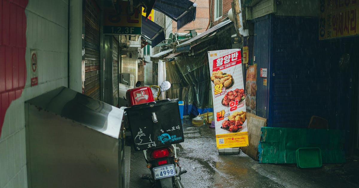 The networking spaces are designed so that everyone can exchange freely, discuss their projects or simply expand their professional network in a setting conducive to human exchanges. The closing evening, organized in a venue set up for the occasion, will bring together all participants in a festive atmosphere, with cocktails, entertainment and business opportunities.