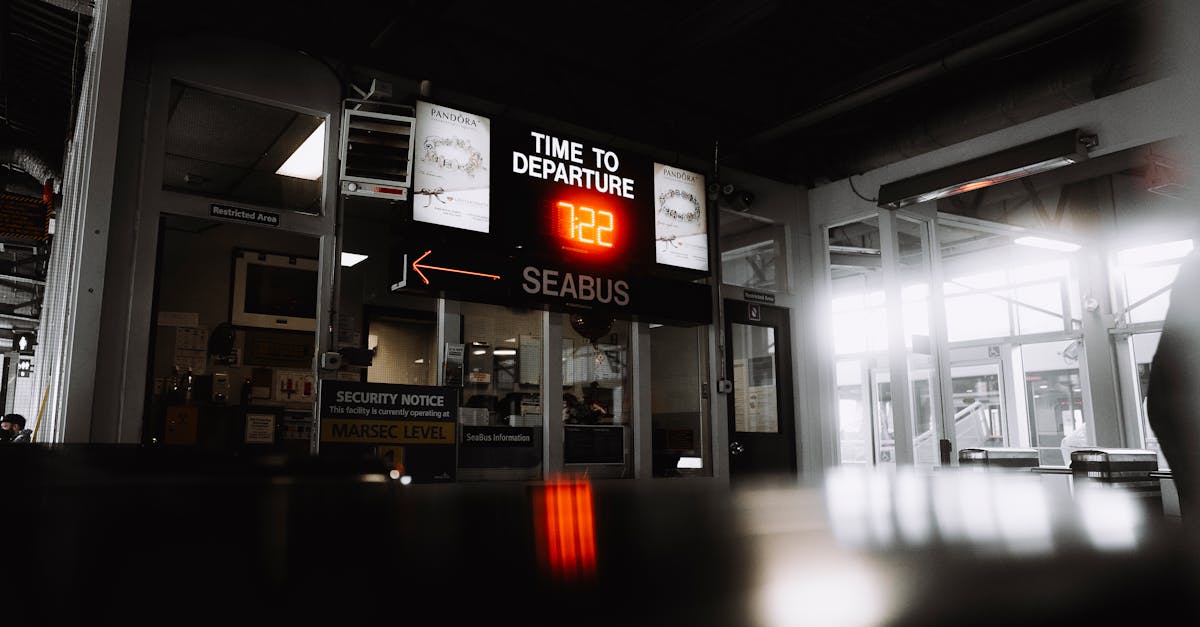 تعرف على كل ما تحتاج إلى معرفته حول مواعيد وصول النقل: نصائح عملية وجداول زمنية ونصائح للتخطيط لرحلاتك بكل راحة بال.