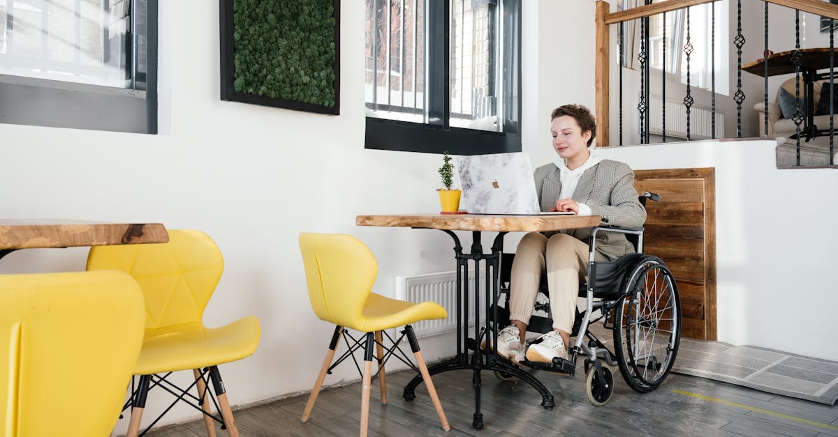 découvrez le monde des entrepreneurs sociaux, des innovateurs qui allient profit et impact positif. apprenez comment ces acteurs engagés transforment des idées en solutions durables pour relever les défis sociaux et environnementaux.
