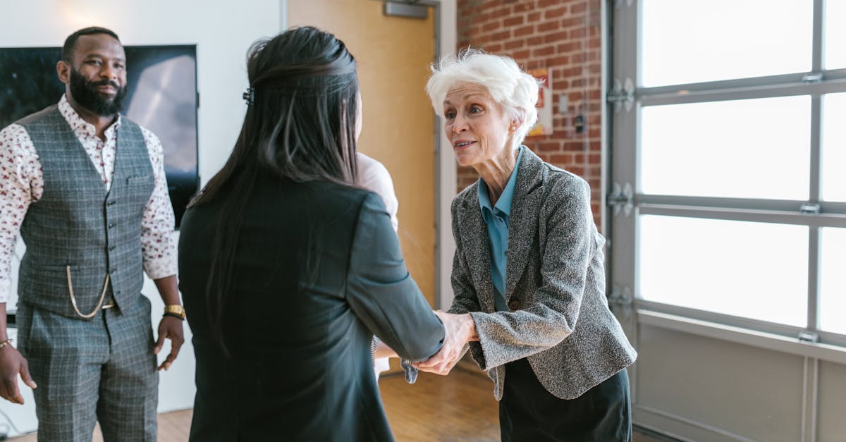 découvrez le monde des entrepreneurs sociaux, des acteurs engagés qui allient innovation et impact social pour transformer les communautés et résoudre des problématiques sociétales. inspirez-vous de leur parcours et de leurs initiatives pour un changement durable.