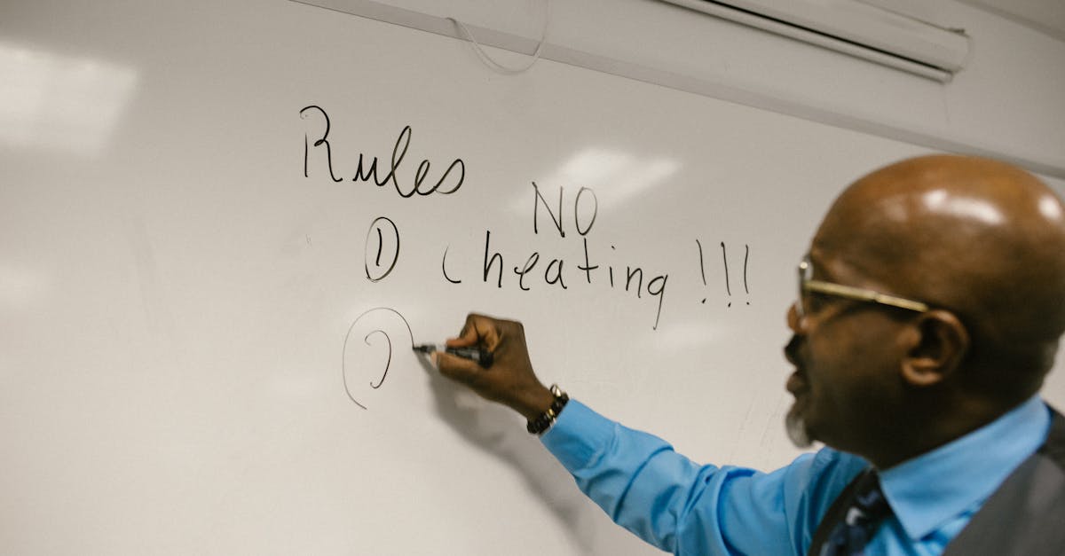 Discover our URL guidelines to optimize your website. Learn how to create clear and effective URLs that improve SEO and user experience.