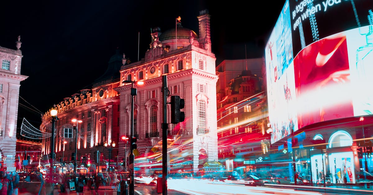 To address these new challenges, Google is adopting an approach that combines technological innovation, pricing reviews, and diversification of its online marketing services. The first step is to rethink its business models to mitigate the impact of taxes during the adjustment period.