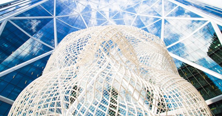 découvrez notre centre d’innovation entrepreneuriale : un lieu dédié à l’accompagnement, à la formation et à l’accélération des startups et porteurs de projets innovants. rejoignez un écosystème dynamique pour transformer vos idées en succès !