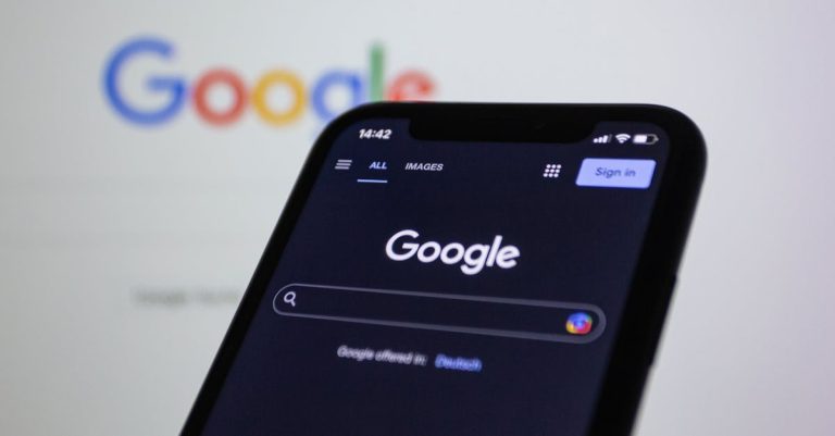 découvrez comment optimiser votre expérience de recherche avec google search. apprenez des astuces et des techniques pour trouver rapidement des informations pertinentes et exploiter pleinement les fonctionnalités du moteur de recherche le plus utilisé au monde.