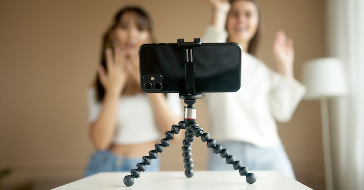 Come la piattaforma BrandConnect facilita la collaborazione tra influencer e inserzionisti