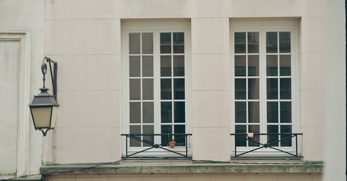 Finally, an agency with a solid reputation will be able to advise you on the overall strategy: from keyword research to link building campaigns, including multilingual optimization for international SEO. Transparency and the ability to anticipate the evolution of AI search engines often make the difference between a good service provider and an exceptional partner.