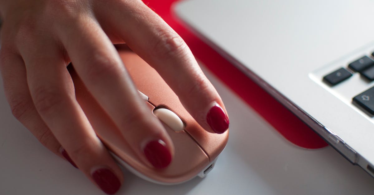 découvrez le concept de zero click, une stratégie où les réponses sont fournies directement dans les résultats de recherche, sans nécessiter de clics supplémentaires.